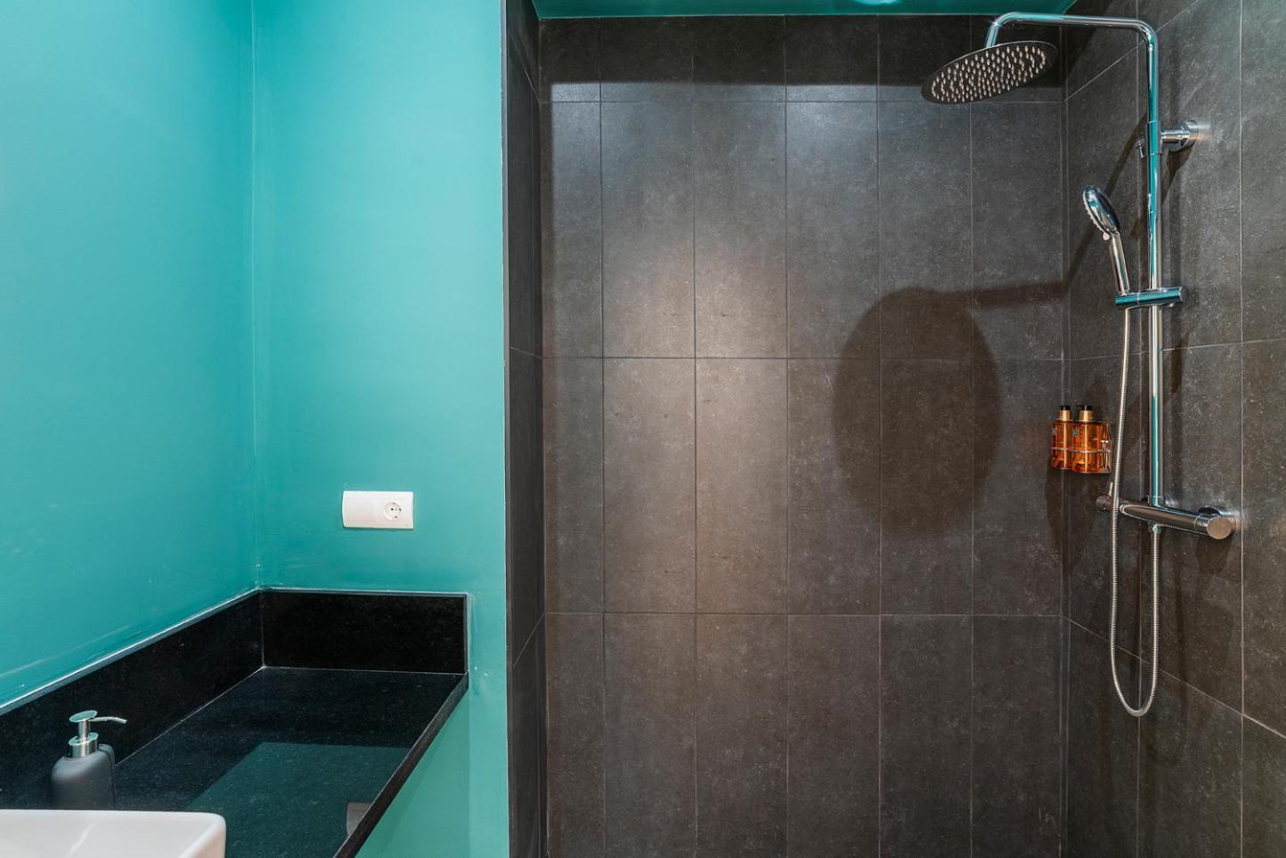 Slow Suites Salvador إشبيلية المظهر الخارجي الصورة